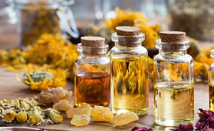 Benefits of Making Your Aromatherapy Products